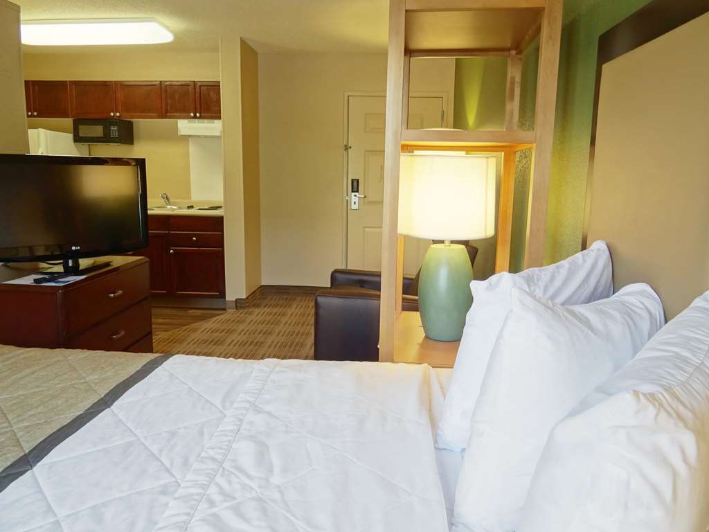 sonesta simply suites stafford