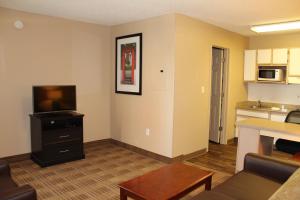 extended stay america suites houston katy freeway energy cor