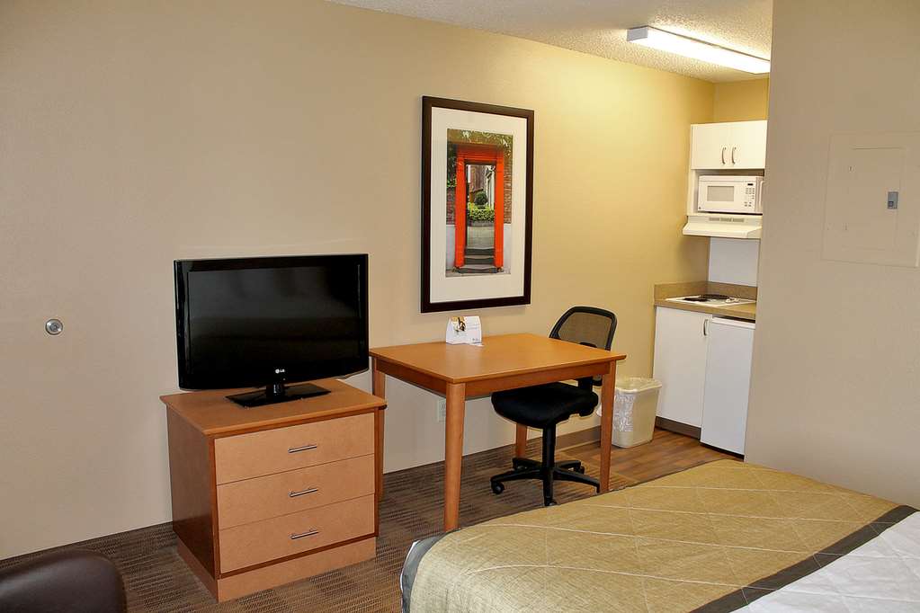 extended stay america suites houston the woodlands