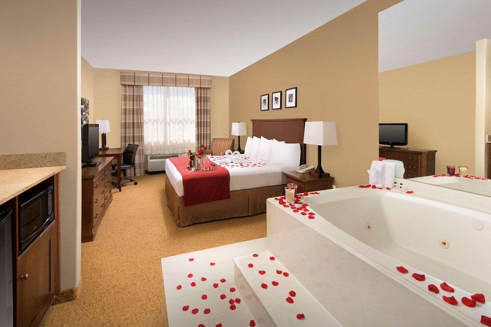 country inn and suites by radisson houston intercon