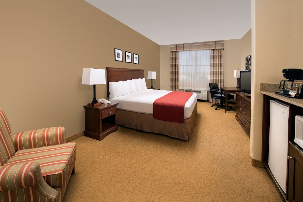country inn and suites by radisson houston intercon