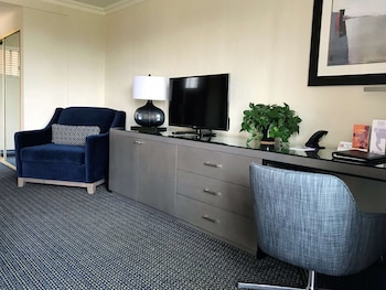 west beach inn a coast hotel