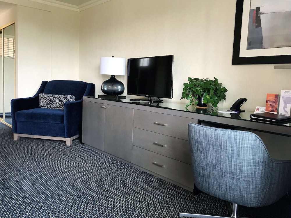 west beach inn a coast hotel