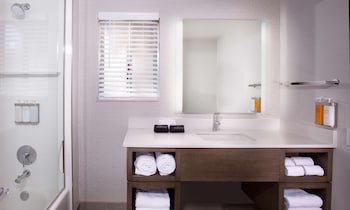 west beach inn a coast hotel