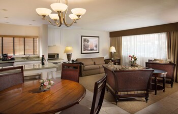 west beach inn a coast hotel