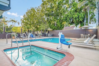 avania inn of santa barbara