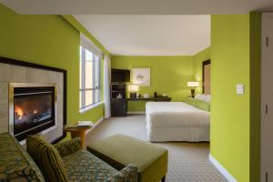 opus hotel vancouver