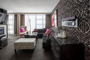 opus hotel vancouver
