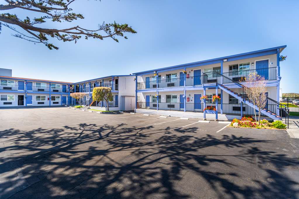 surestay hotel by best western seaside monterey