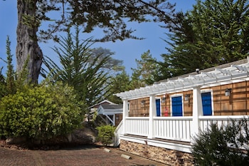 Lighthouse Lodge And Cottages,Pacific Grove>>Monterey,3 star