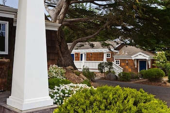Lighthouse Lodge And Cottages,Pacific Grove>>Monterey,3 star