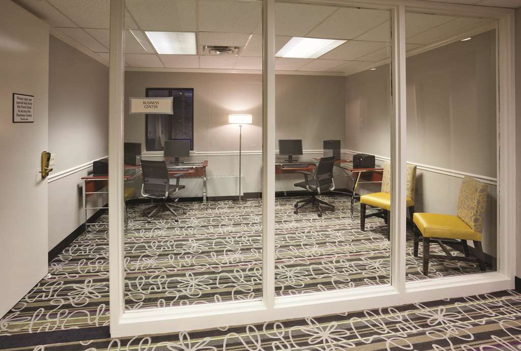 la quinta inn and suites by wyndham minneapolis bloomington w