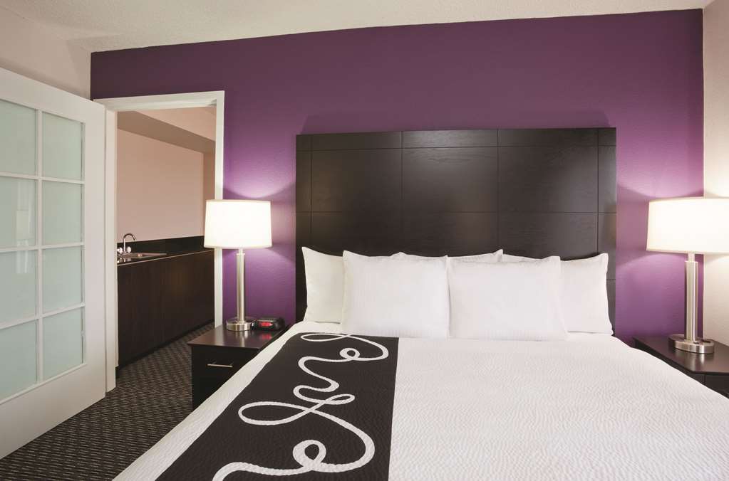 la quinta inn and suites by wyndham minneapolis bloomington w
