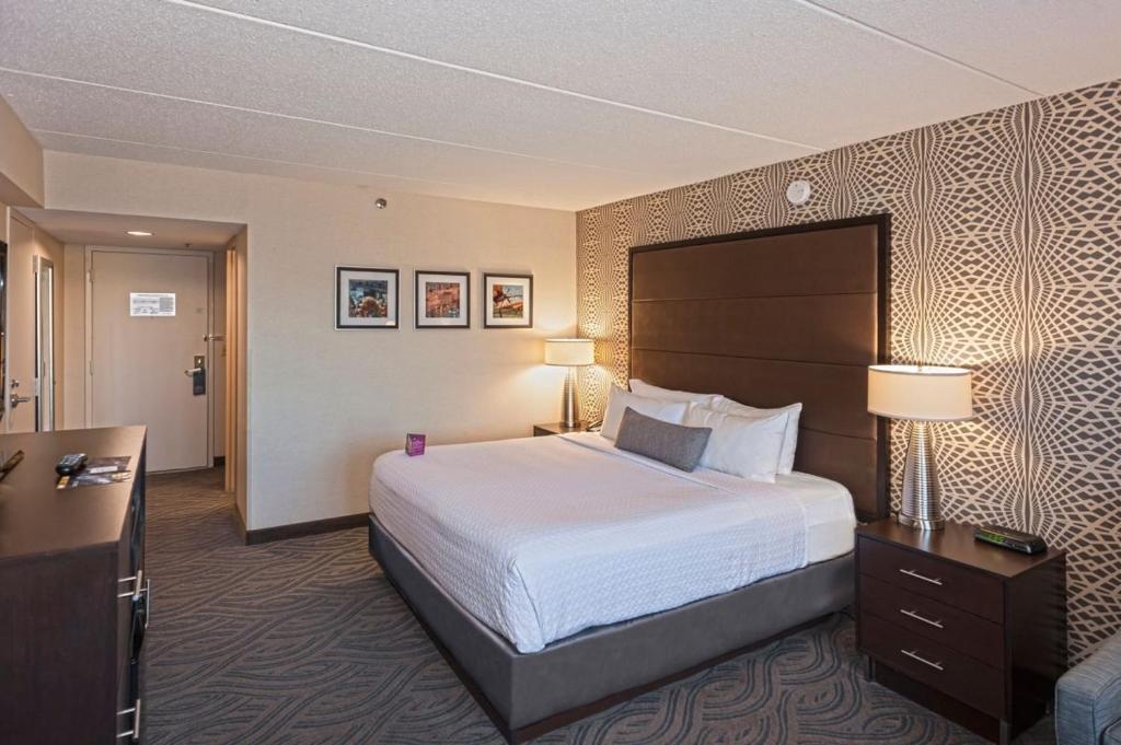 crowne plaza aire msp airport mall of america