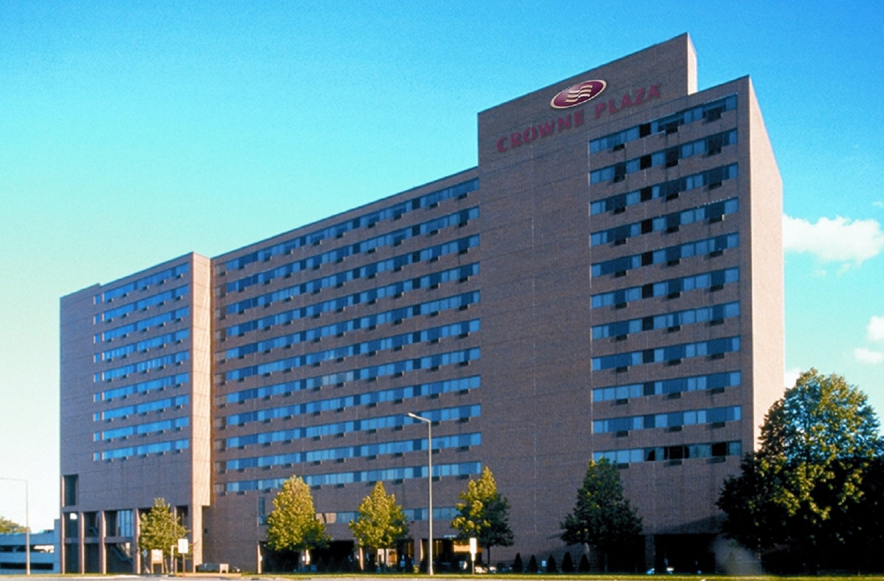 crowne plaza aire msp airport mall of america