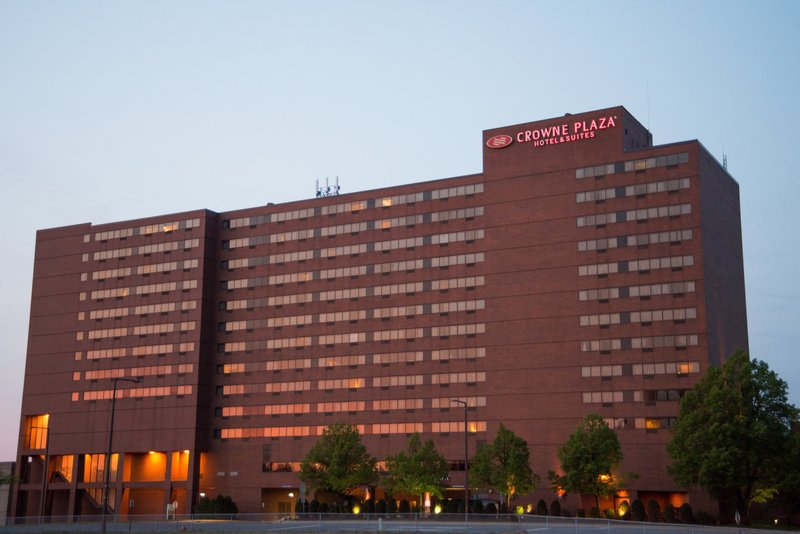 crowne plaza aire msp airport mall of america