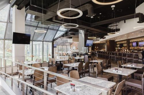 crowne plaza aire msp airport mall of america