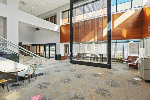 crowne plaza aire msp airport mall of america