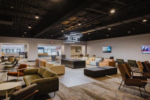 crowne plaza aire msp airport mall of america