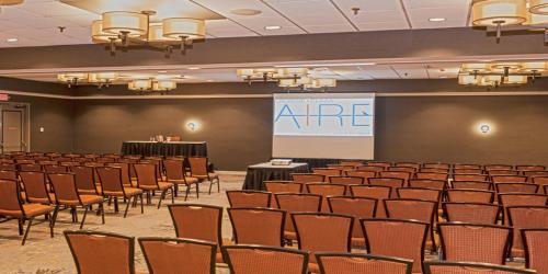 crowne plaza aire msp airport mall of america
