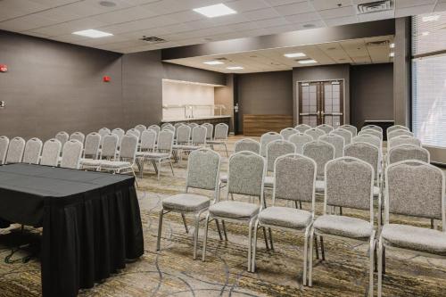 crowne plaza aire msp airport mall of america