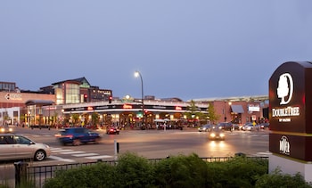 doubletree by hilton minneapolis park place