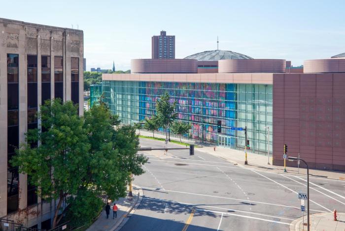 holiday inn express hotel and suites downtown minneapolis by ihg