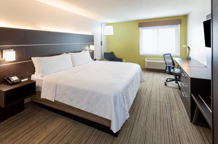 holiday inn express hotel and suites downtown minneapolis by ihg