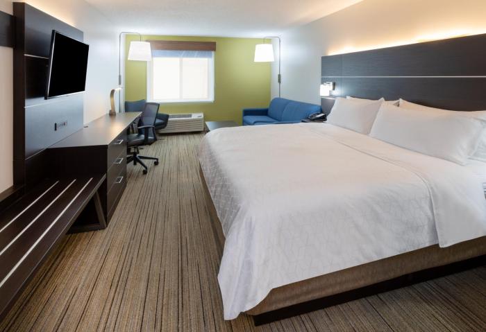 holiday inn express hotel and suites downtown minneapolis by ihg