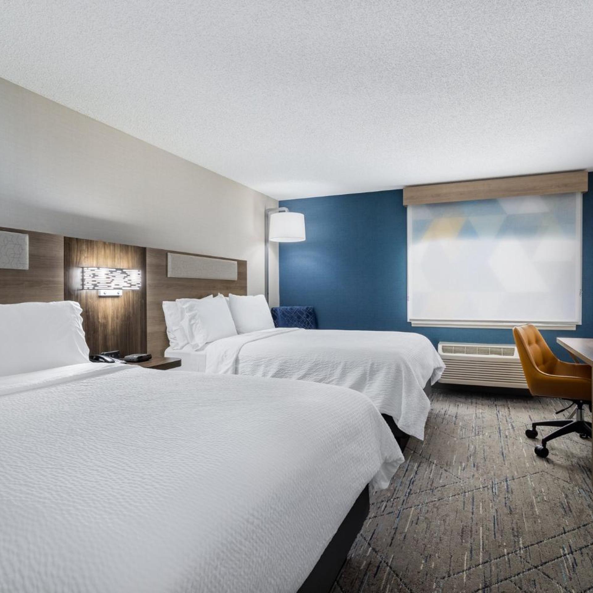 holiday inn express and suites vadnais heights by ihg