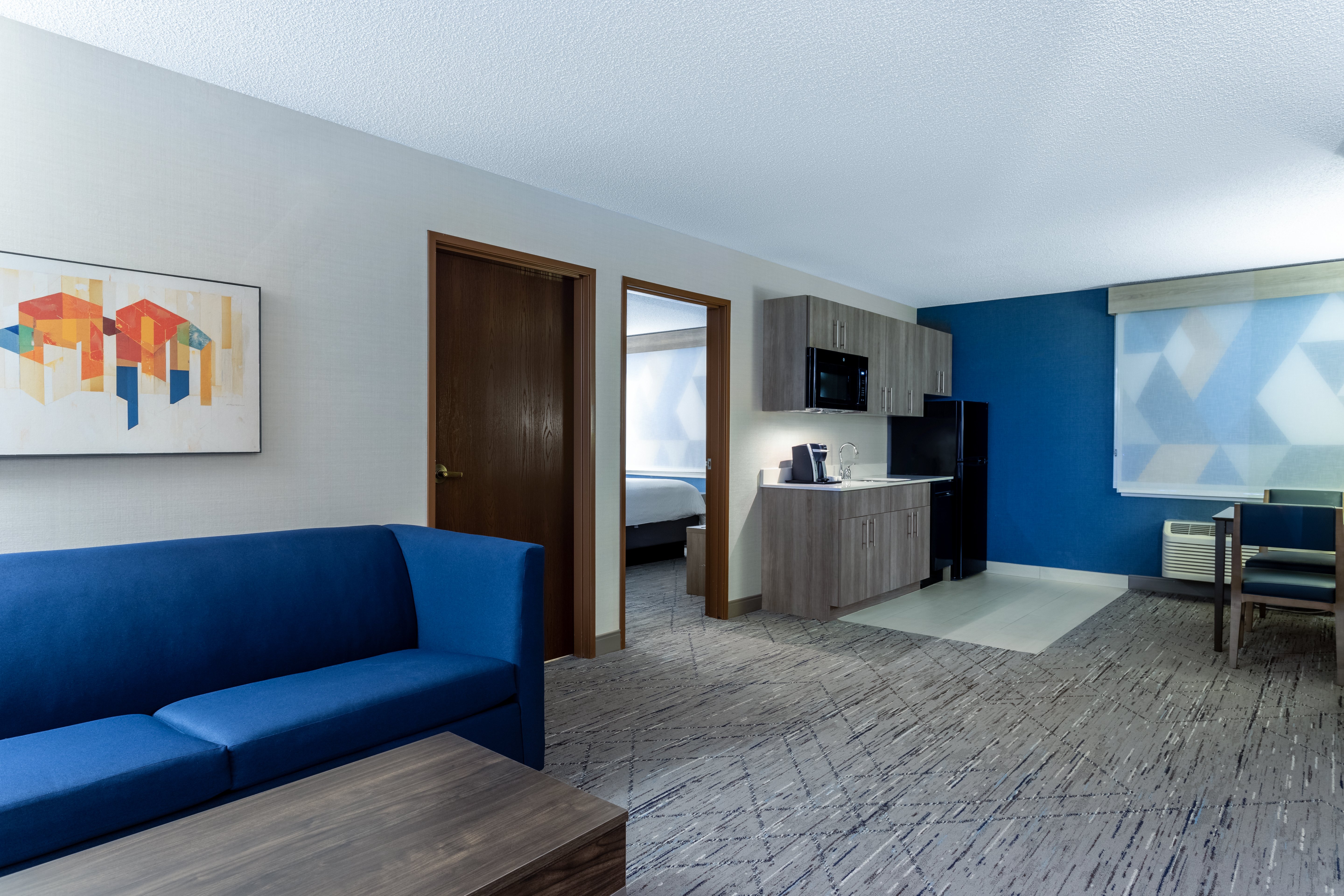 holiday inn express and suites vadnais heights by ihg
