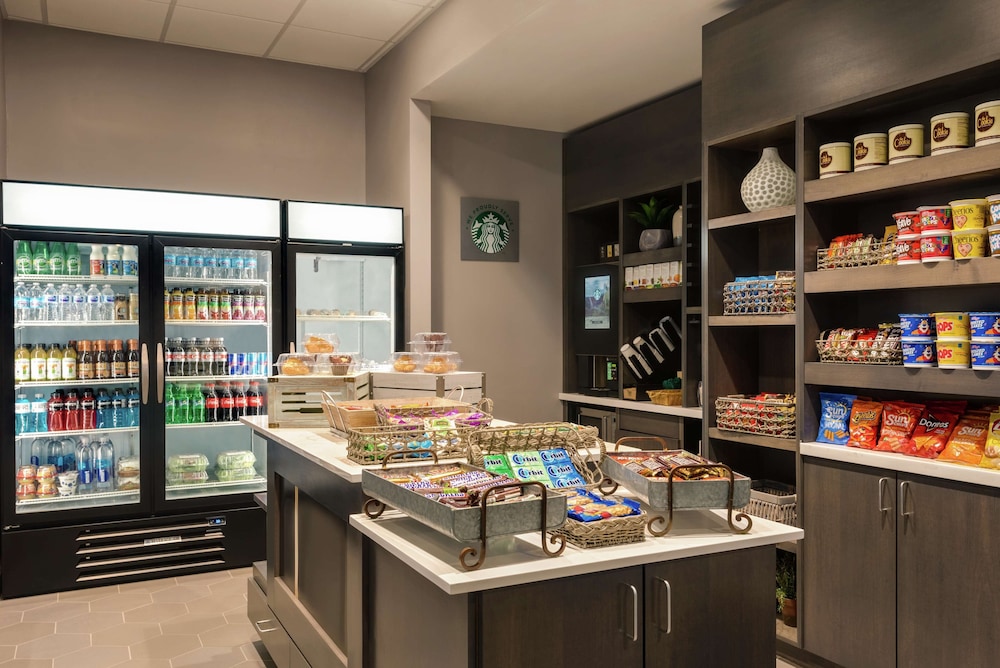 doubletree by hilton st paul east