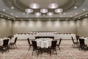 doubletree by hilton st paul east