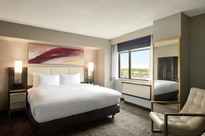 doubletree by hilton st paul east