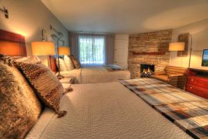river edge inn