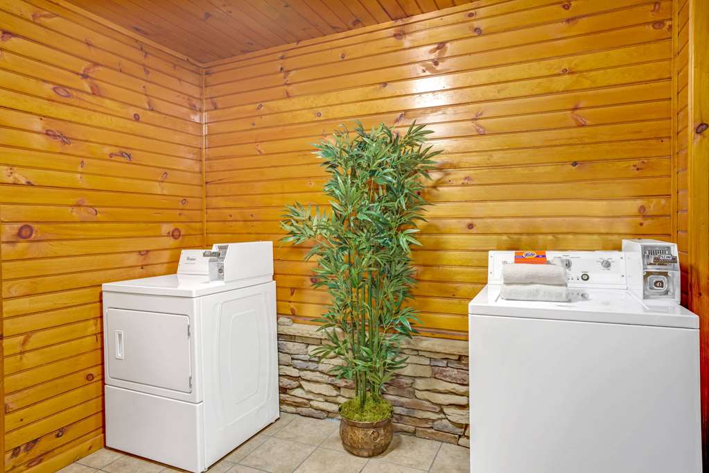 baymont by wyndham gatlinburg on the river