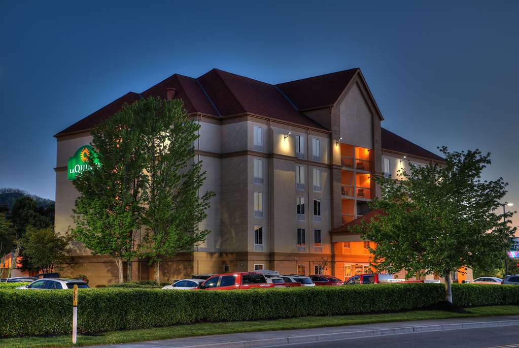 la quinta inn and suites by wyndham pigeon forge
