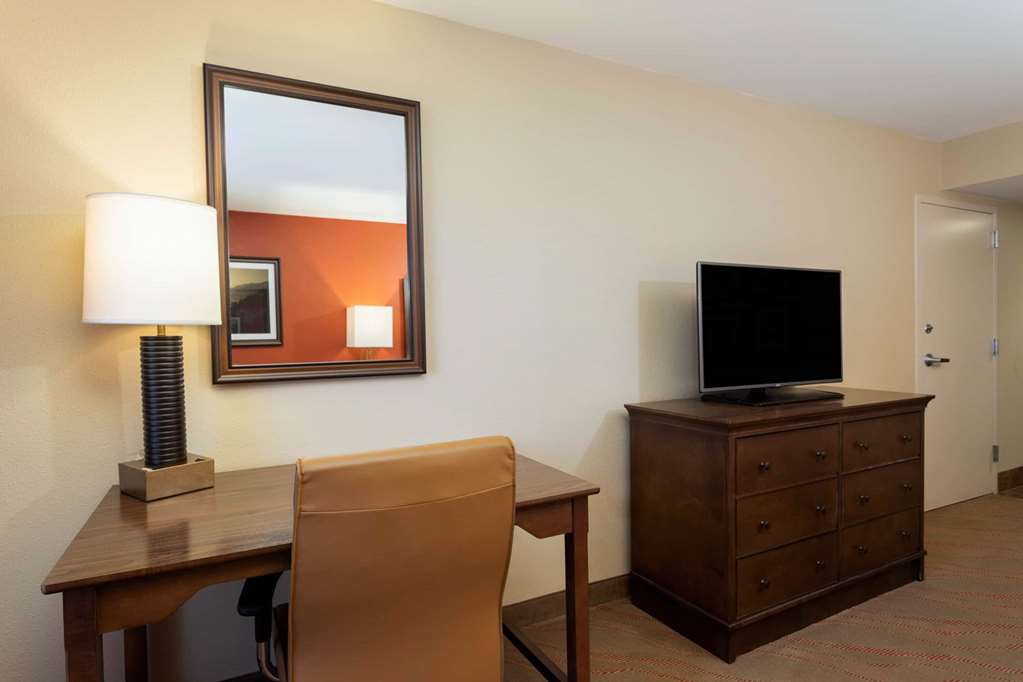 la quinta inn and suites by wyndham pigeon forge