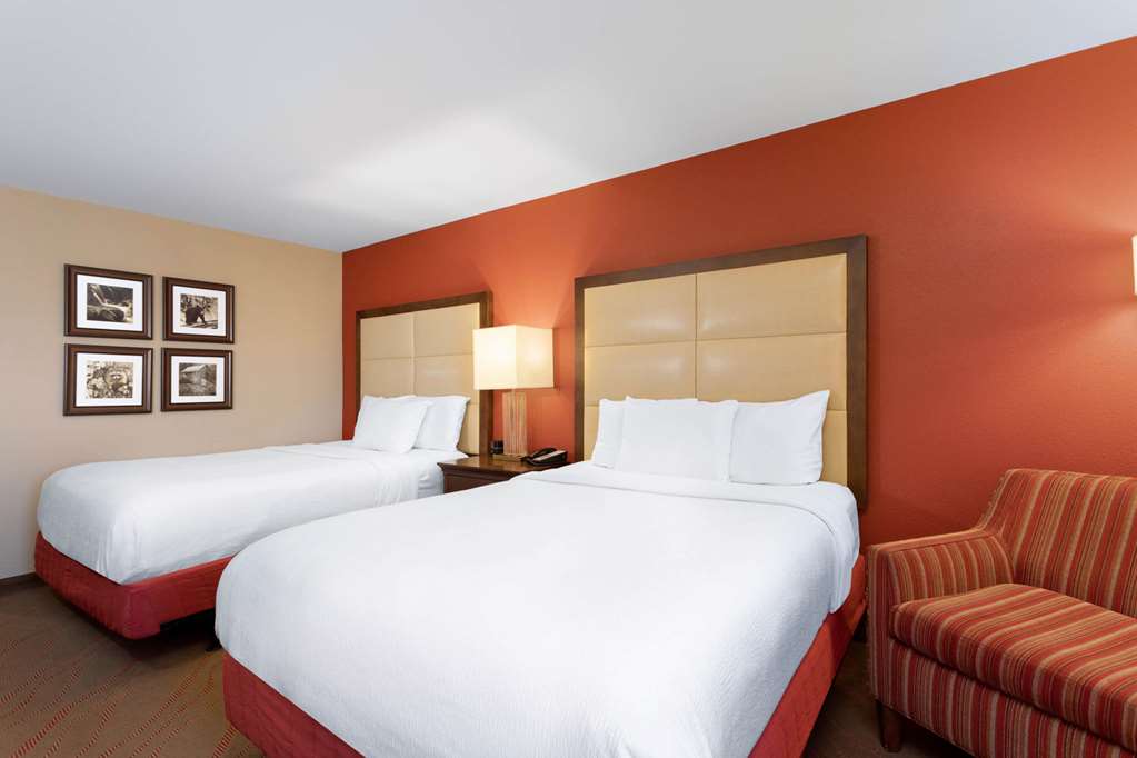 la quinta inn and suites by wyndham pigeon forge