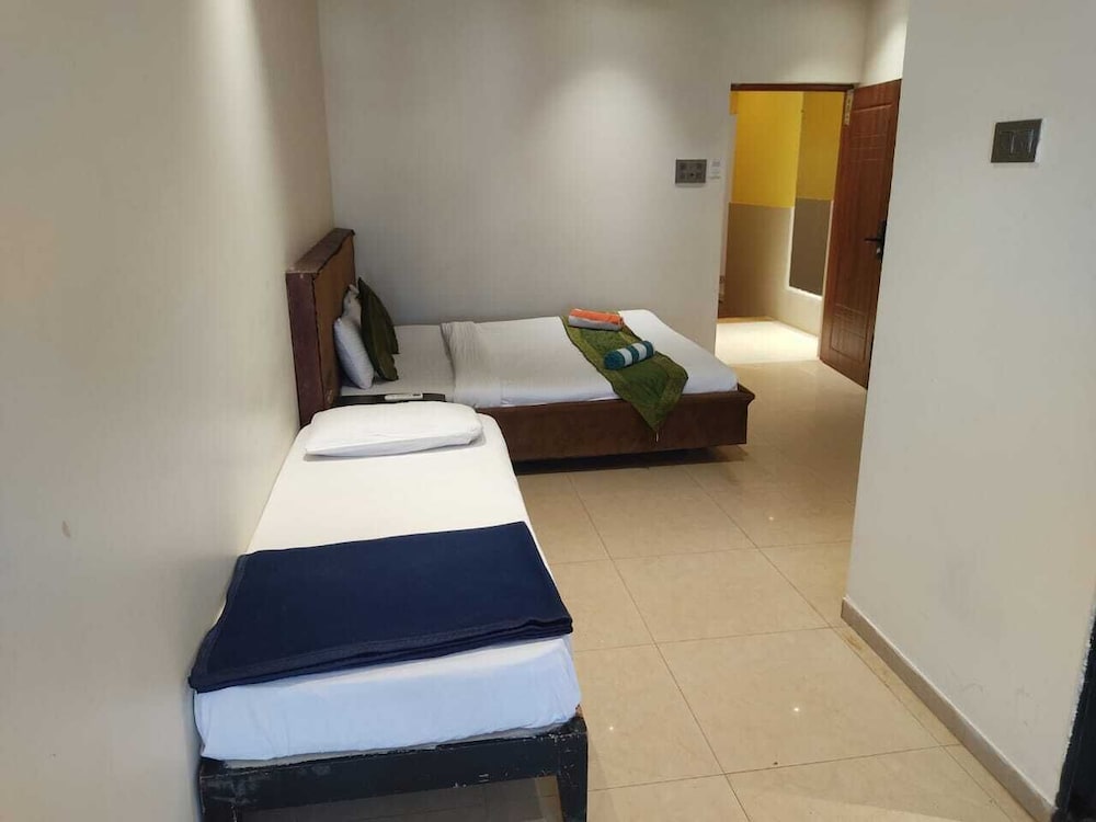 calangute beach resort