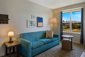 sonesta es suites san francisco airport oyster point waterfront