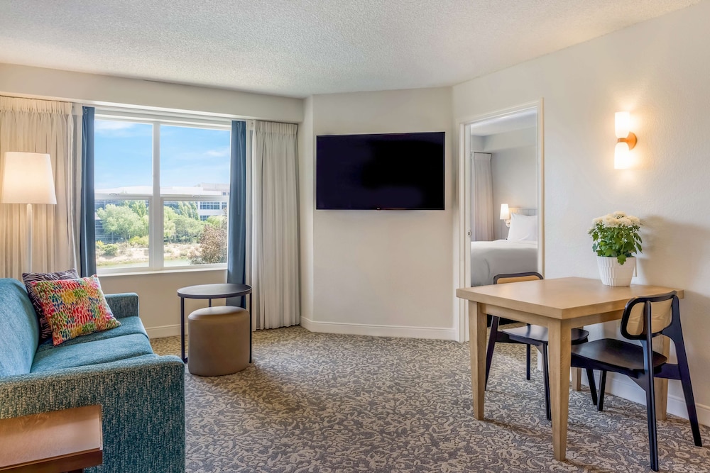 sonesta es suites san francisco airport oyster point waterfront