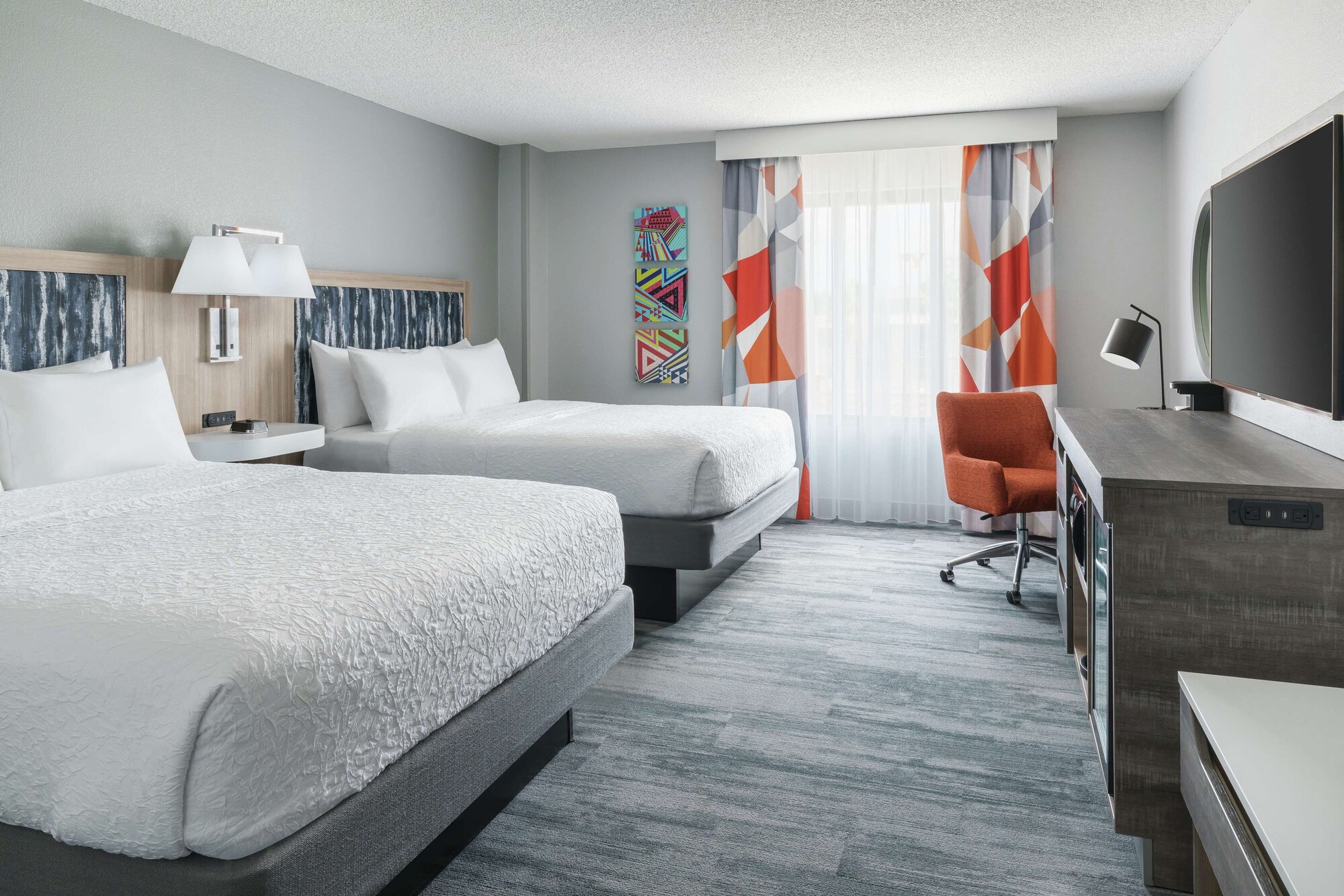 hampton inn and suites tampa ybor city downtown