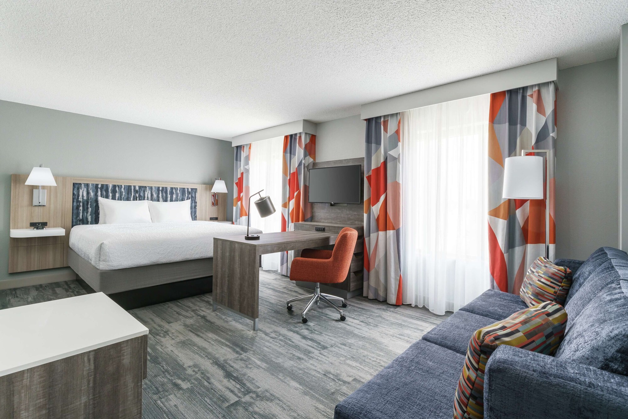 hampton inn and suites tampa ybor city downtown