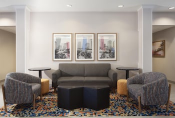 hampton inn and suites tampa north