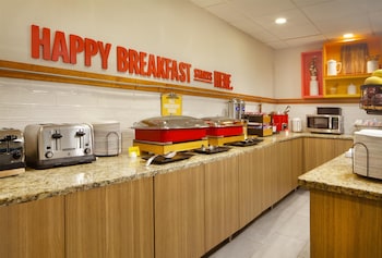 hampton inn and suites tampa north