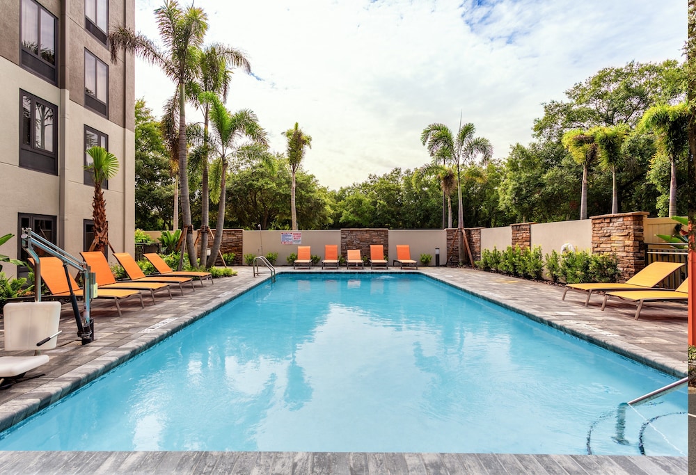 holiday inn express tampa brandon by ihg