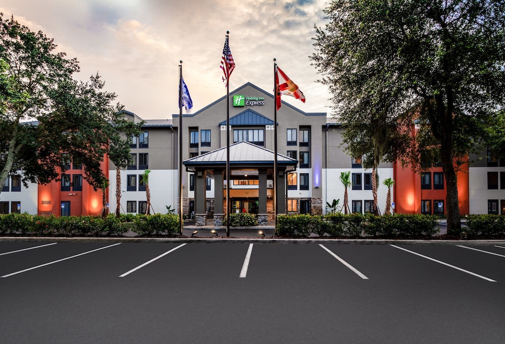 holiday inn express tampa brandon by ihg