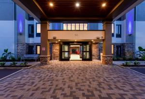 holiday inn express tampa brandon by ihg