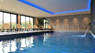 hotel lescale piscine and spa
